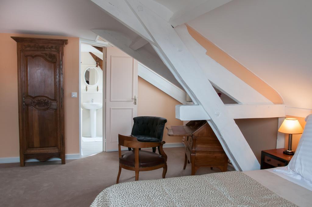 Tracy-sur-Mer Victoria Arromanches B&B الغرفة الصورة